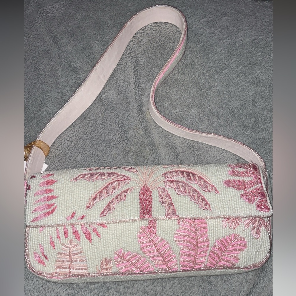 VIRAL NWT Tropical Paradise Pink Beaded India Shoulder Bag 🫶🏽